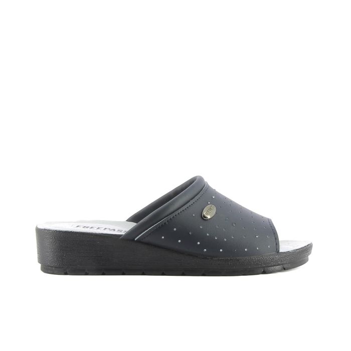 Ciabatte blu sanitarie spuntate