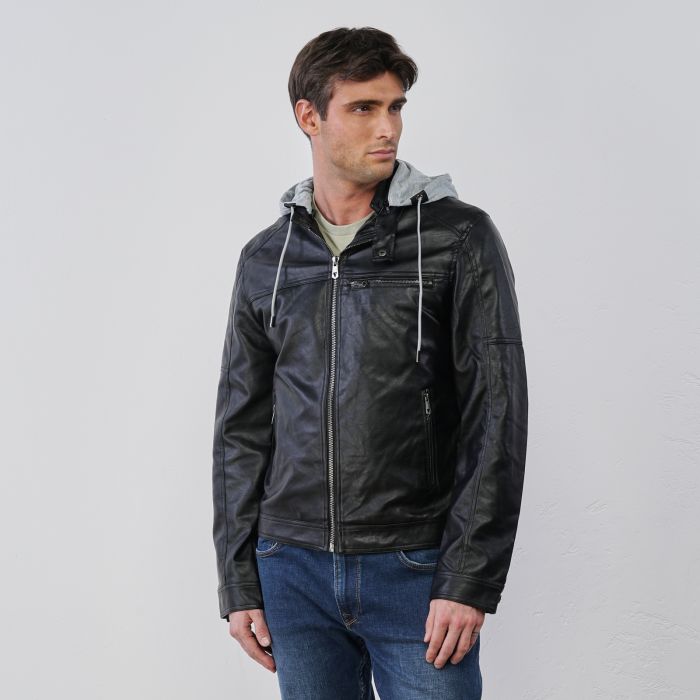 Giacca nera da uomo in ecopelle con cappuccio in tessuto