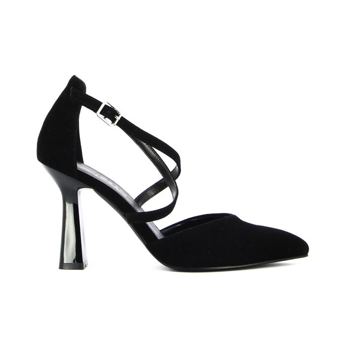 Decolletè soft sock nere a punta in pelle scamosciata con tacco alto a rocchetto e cinturini incrociati