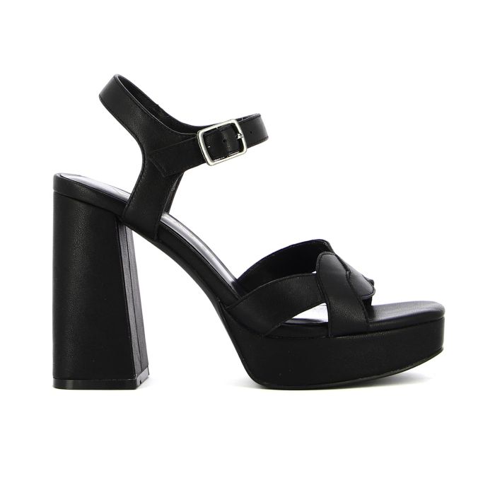 Sandali neri con cinturino in pelle con tacco alto e plateau