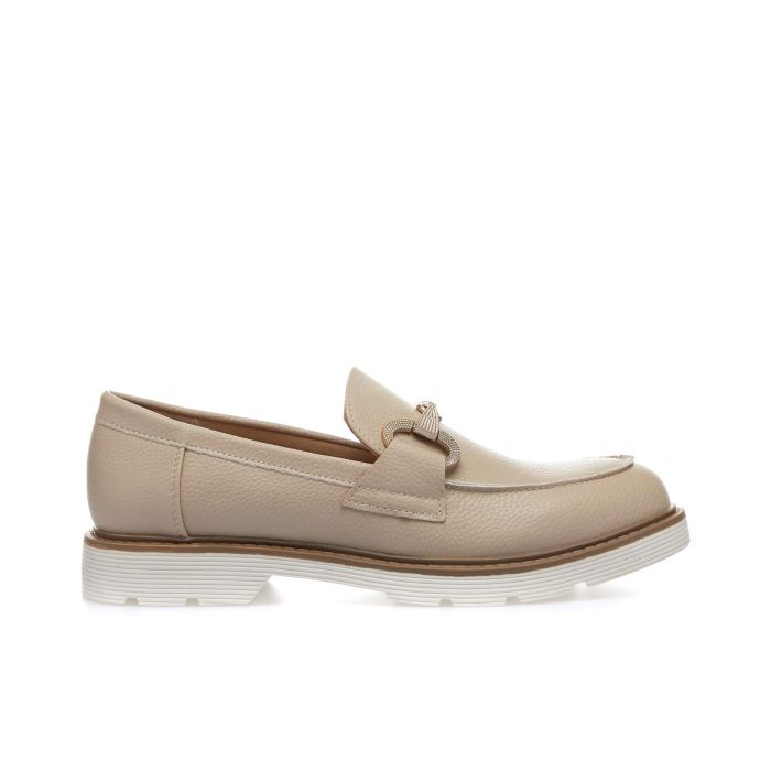 Mocassini beige casual con morsetto