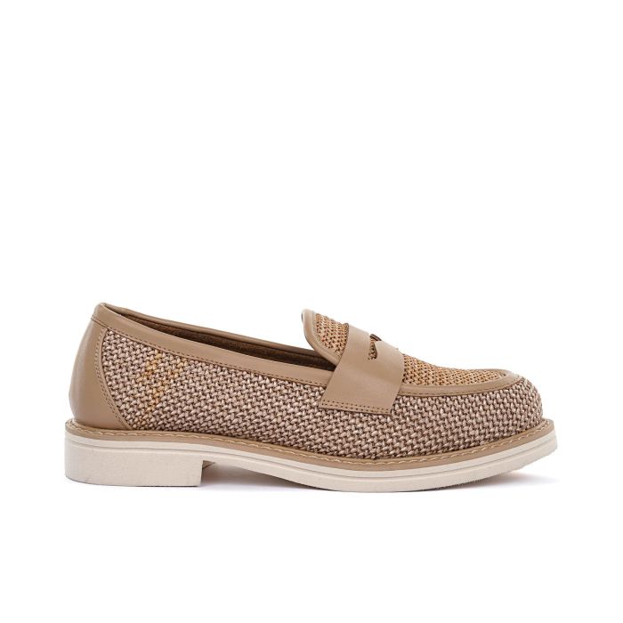 Mocassini casual beige effetto rafia intrecciata