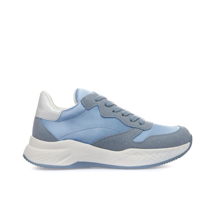 Sneakers azzurre con suola chunky