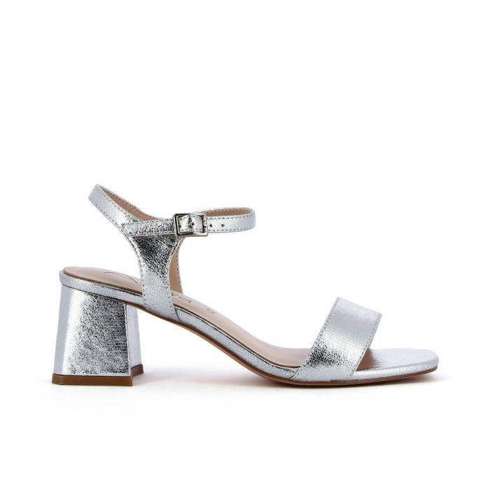 Sandali argento con tacco medio largo e cinturino alla caviglia