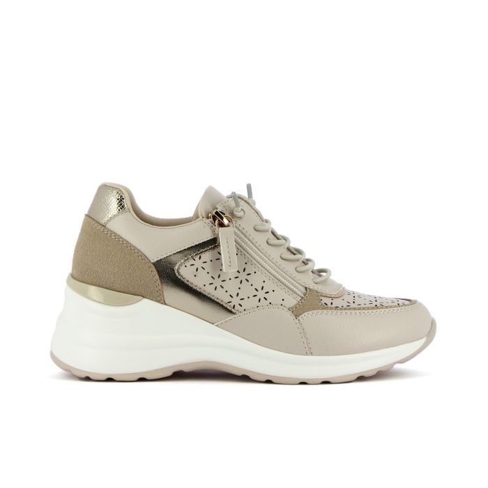 Sneakers beige traforate con zip e seppa