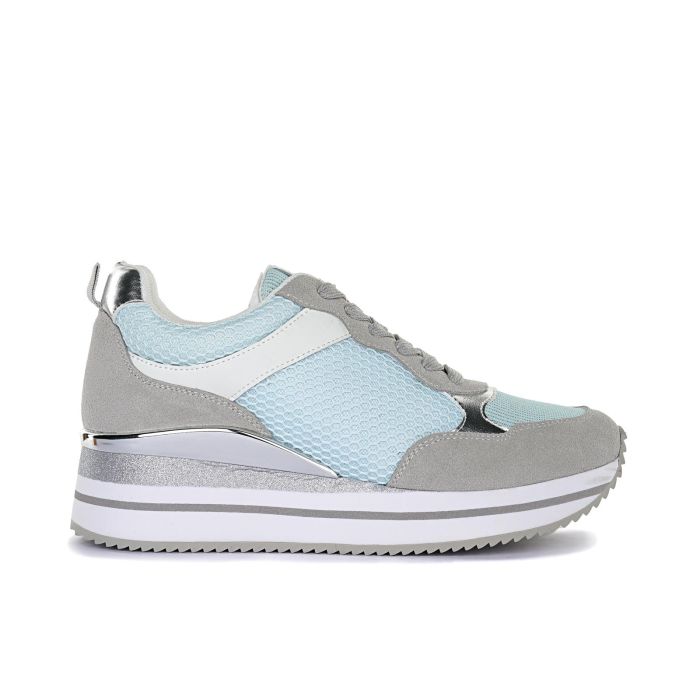 Sneakers azzurre con suola platform e dettagli laminati