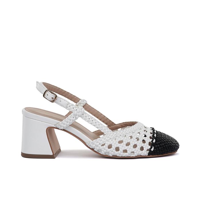 Decolletè slingback bianche intrecciate con tacco largo medio