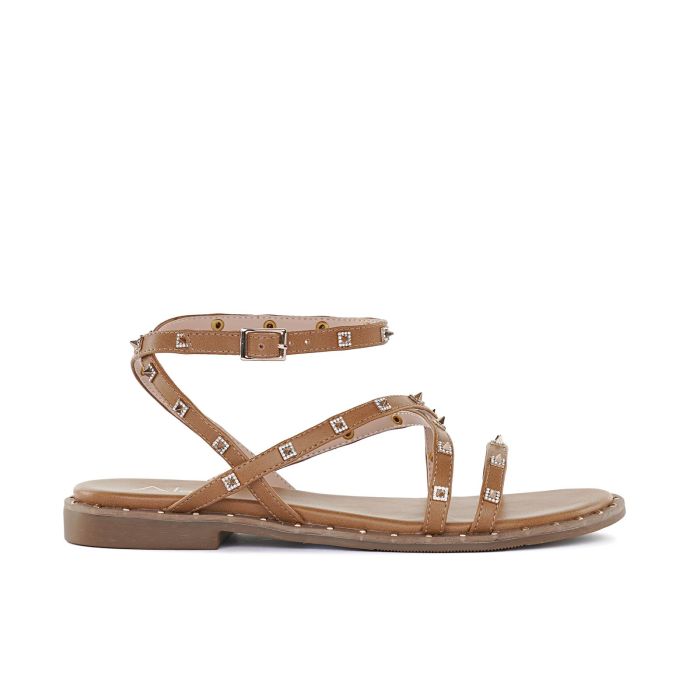 Sandali bassi marroni da donna con borchie