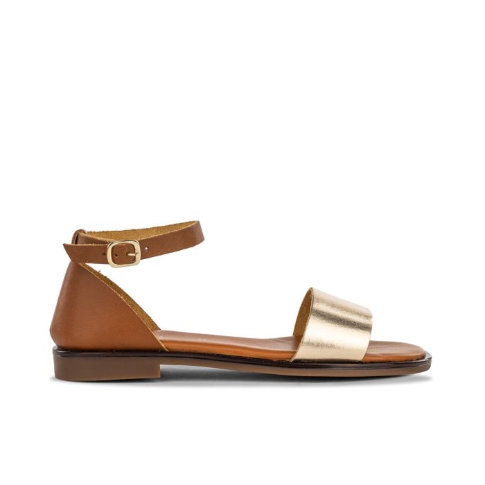 Sandali bassi marroni da donna in pelle con dettaglio laminato e cinturino