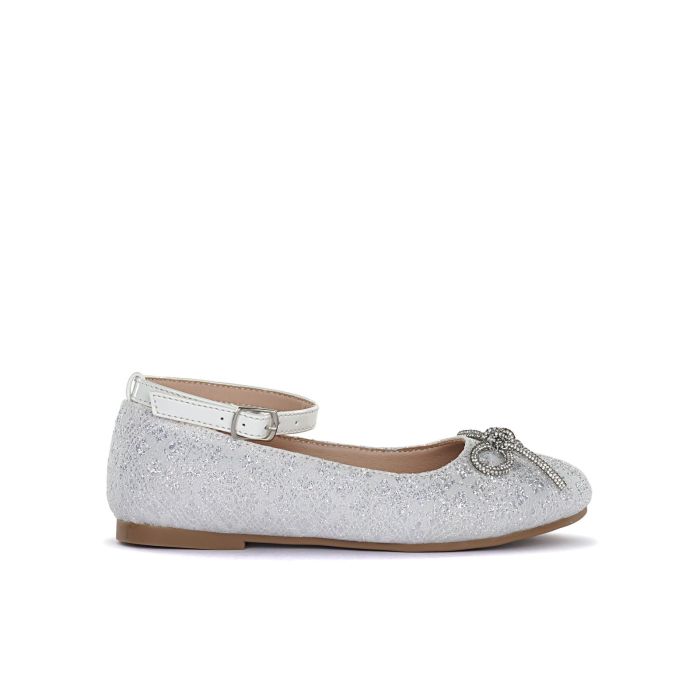 Ballerine bianche glitterate con cinturino e fiocco con strass