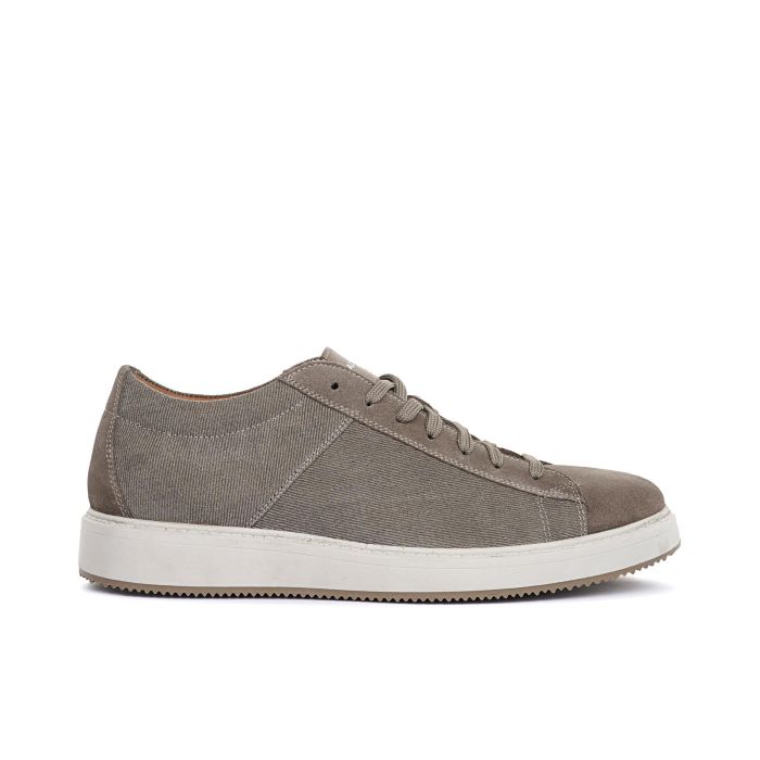 Sneakers da uomo beige con lacci e cuciture