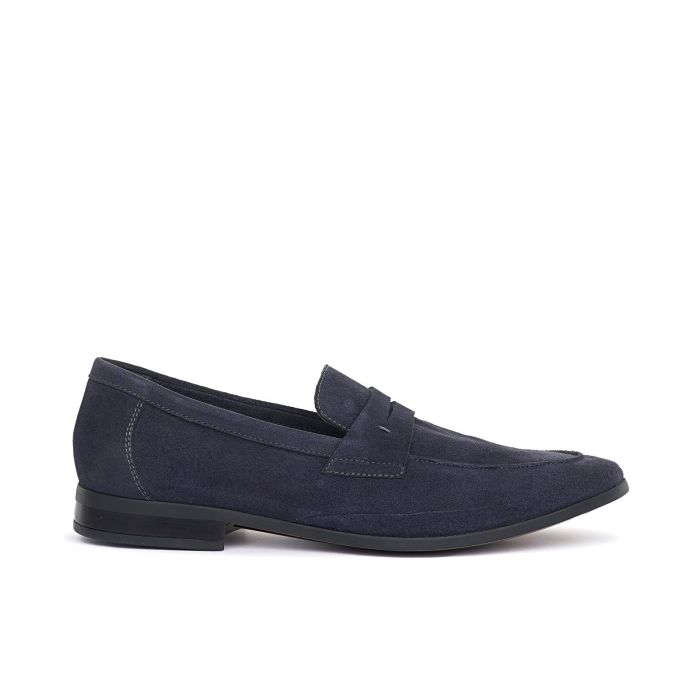 Mocassini blu eleganti da uomo in suede