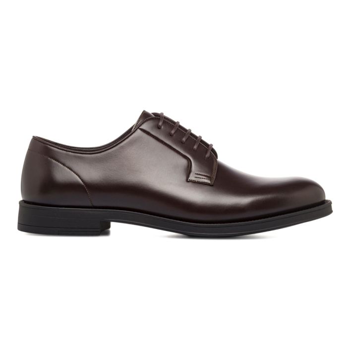 Stringate marroni eleganti da uomo con lacci