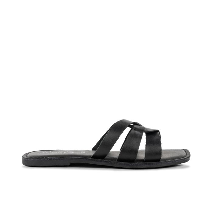 Sandali bassi ciabattina nera in pelle da donna