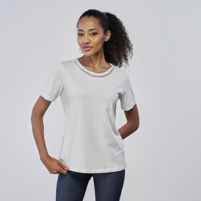 T-shirt bianca da donna con maniche corte e scollo con strass