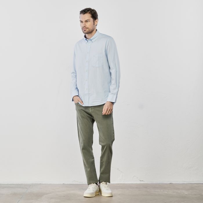 Jeans verdi con tasche