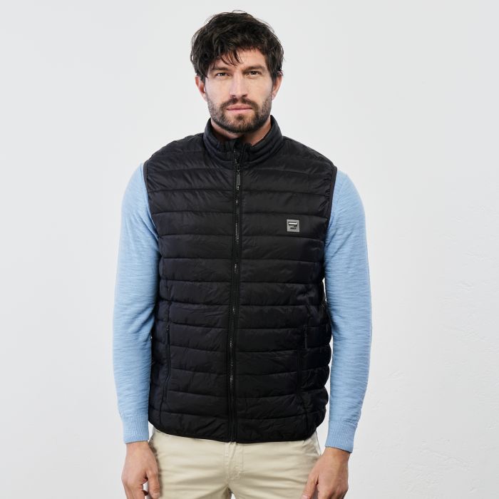 Gilet imbottito nero con tasche e zip